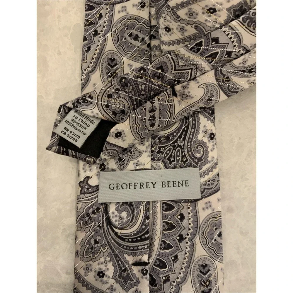 Goffrey Beene Men's Tie 4
